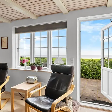 Sila - 25m From The Sea By Interhome Semesterbostad *