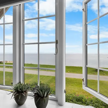Semesterbostad Sila - 25m From The Sea By Interhome